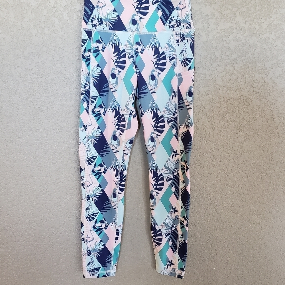 Leggings with pecans birds and pockets